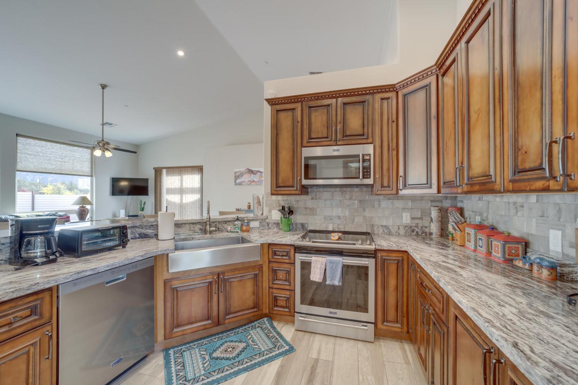 Red Rock Dog-Friendly Home Near Hiking Trails! Sedona Exterior foto